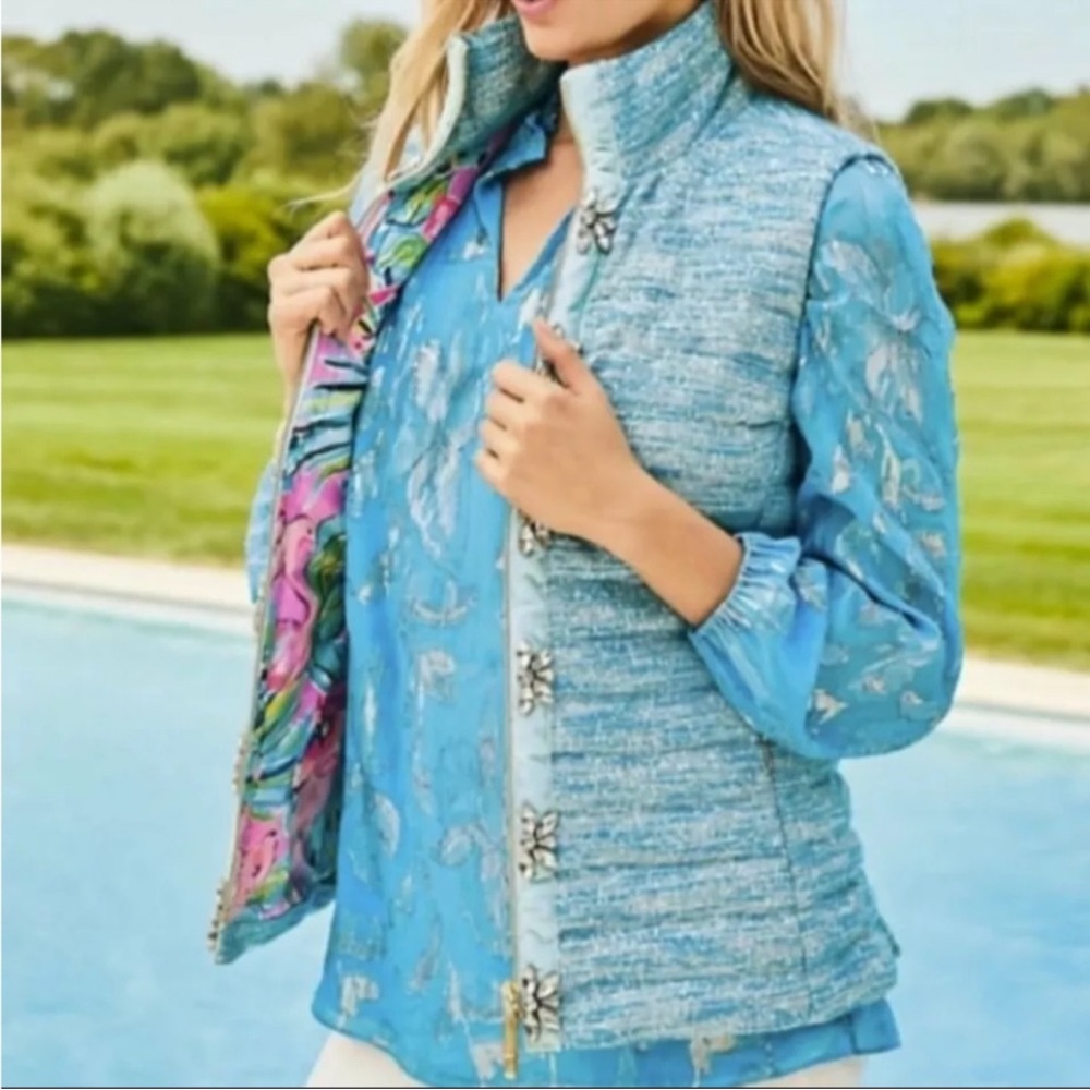 NWT Lilly Pulitzer Noella Vest Turquoise Oasis Resort Boucle
Sz XS